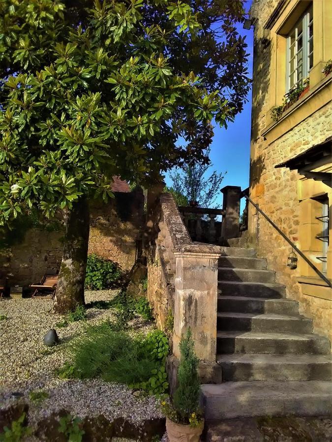 Rue Du Chateau Lalinde Exterior photo